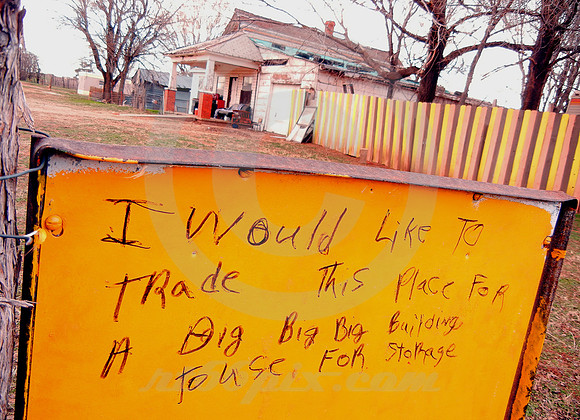 BIG BIG BIG (Rt 66 Bridgeport OK)