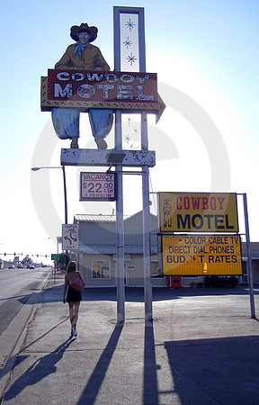 COWBOY MOTEL, VISITOR & SHADOWS (Rt 66 Amarillo TX)