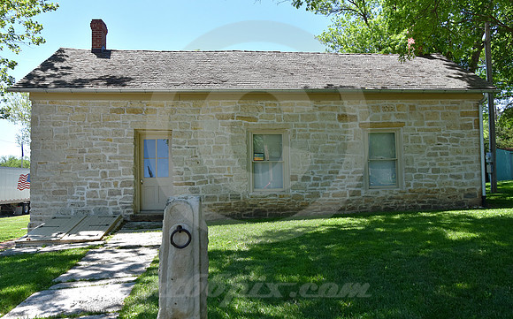 LAST CHANCE STORE (Council Grove KS)