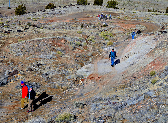 HIKERS NEAR BOTTOM (Rt 66 La Bajada NM)