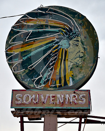 INDIAN-RIGHT (Lincoln Highway Tama IA)
