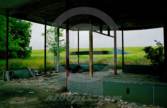 TRUCK THRU ABANDONED TRUCK STOP (Madisonville TX)