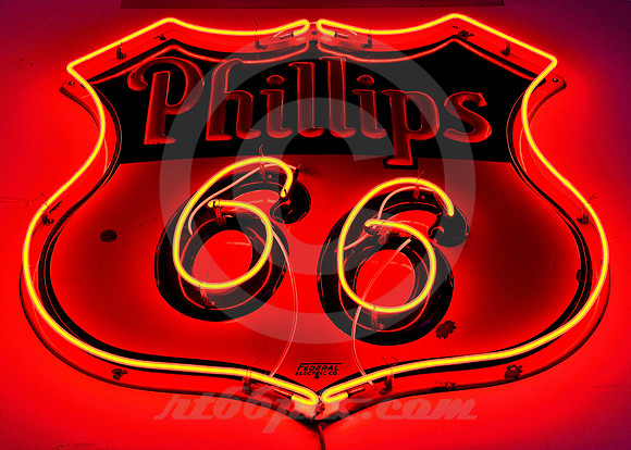 PHILLIPS 66 NEON (Tulsa OK)