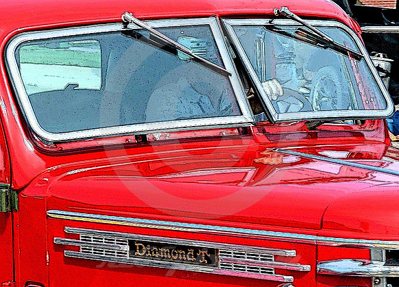 DIAMOND T (Lincoln Highway Kearney NE)