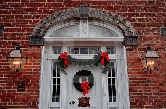 FRONT ENTRANCE (Lincoln Highway Hanoverton OH)