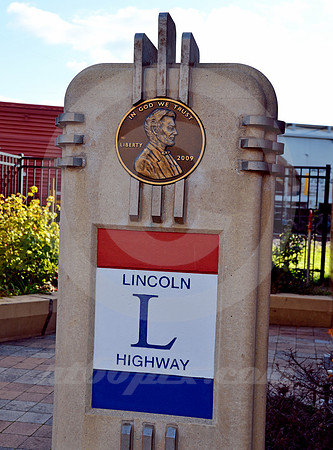 MARKER & TRAIN (Lincoln Highway DeKalb IL)