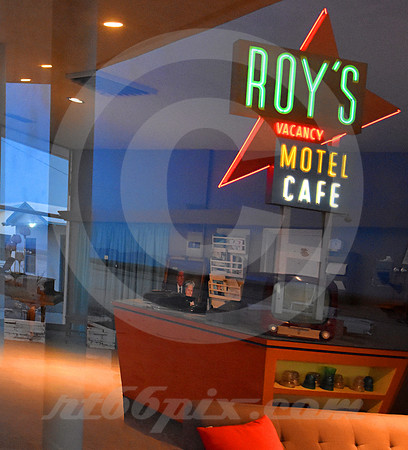RESTORED NEON #10 (Rt 66 Amboy CA)