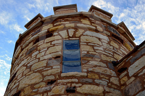 CASTLE TOP (Rt 66 Chicago)