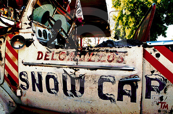 SNOW CAP TRUCK (Rt 66 Seligman AZ)