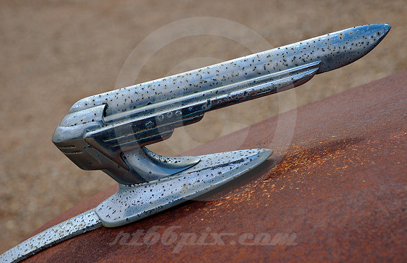 GRAHAM PAIGE HOOD ORNAMENT (Rt 66 Tucumcari NM)
