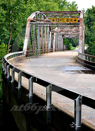 BRIDGE CURVE (Rt 66 Devil's Elbow MO)