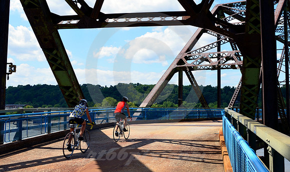 ROUNDING THE BEND (Rt 66 Chain of Rocks Bridge IL/MO)