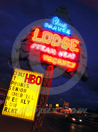 BLUE SPRUCE LODGE-NIGHT (Rt 66 Gallup NM)