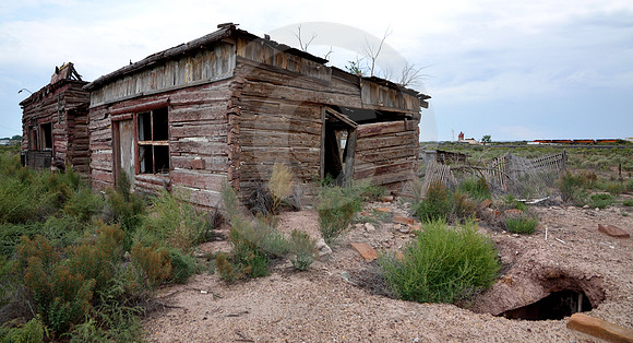 ELLA'S FRONTIER & HOLE (Rt 66 nr Joseph City AZ)