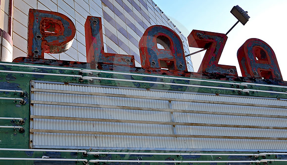 PLAZA THEATER (Burlington KS)