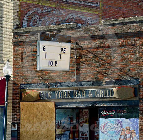 NEW YORK BAR & GRILL (Lincoln Highway Blair NE)