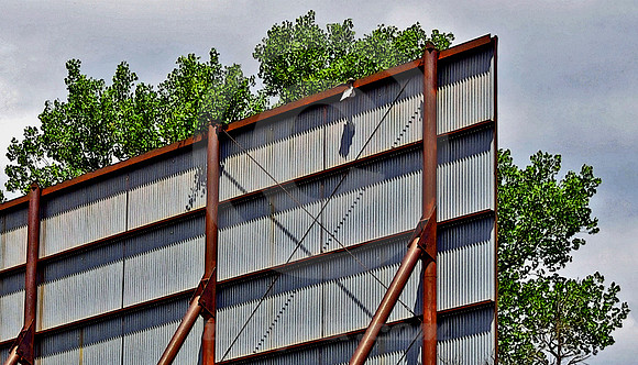 SKYWAY DRIVE-IN #2 (Lincoln Highway Schuyler NE)
