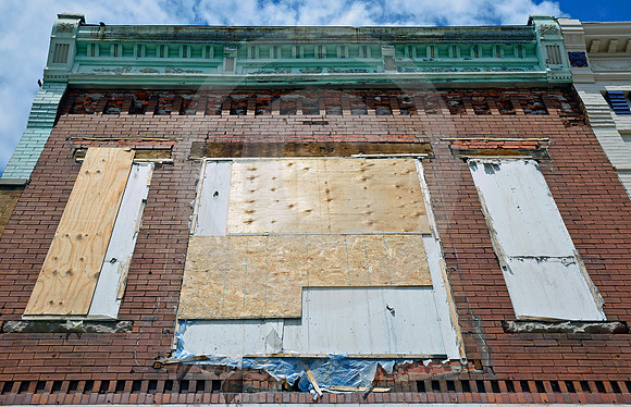 BOARDED UP (Lincoln Highway Columbus NE)