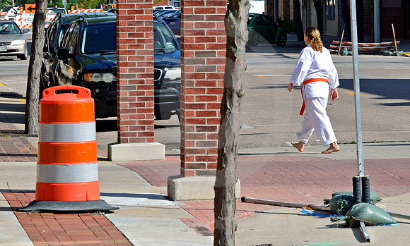 ORANGE & WHITE (Lincoln Highway Grand Island NE)