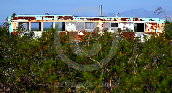 MOUNTAIN-VIEW TRAILER (Rt 66 nr Goffs CA)