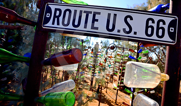 ROUTE U.S. 66 (Rt 66 nr Helendale CA)