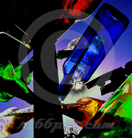 EMPTY BOTTLES #5 (Rt 66 nr Helendale CA)