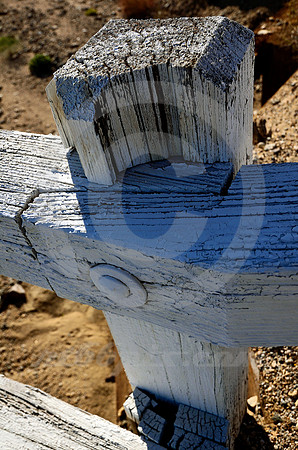 WOODEN POST & RAILS (Rt 66 nr Amboy CA)