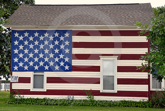 FLAG HOUSE (Lincoln Highway Sutherland NE)