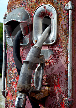 NOZZLE AND HOSE (Rt 66 Staunton IL)