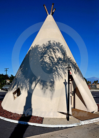 PALM ON WIGWAM SIDE (Rt 66 San Bernardino CA)