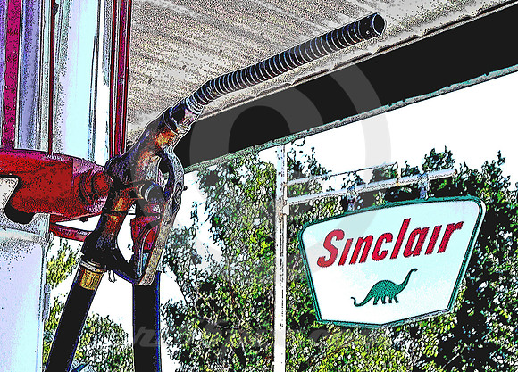 VISIBLE PUMP, SINCLAIR SIGN (Rt 66 nr Paris Springs MO)