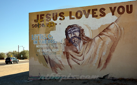 JESUS LOVES YOU (Rt 66 nr Barstow CA)
