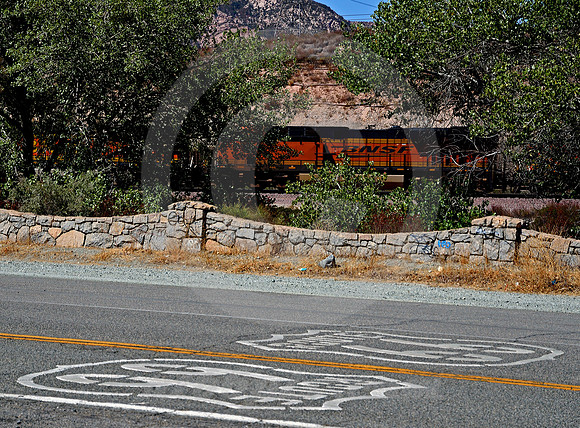 BNSF (Rt 66 Cajon Pass CA)
