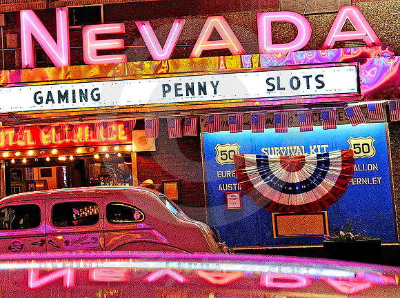 NEON NIGHT (Lincoln Highway Ely NV)