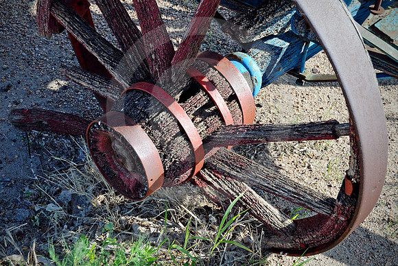 BROKEN WHEEL (Lincoln Highway Big Springs NE)