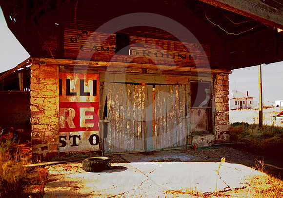 GAS, GROCERIES, OIL, CAMPGROUND, POST OFFICE (Rt 66 Newkirk NM)