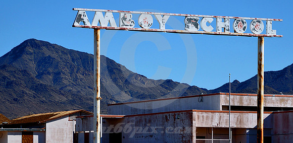 AMBOY SCHOOL (Rt 66 Amboy CA)