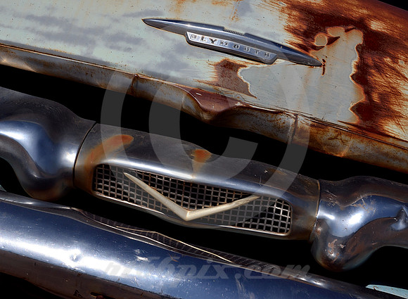 1956 PLYMOUTH FRONT (Rt 66 Holbrook AZ)