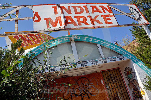 INDIAN MARKET (Rt 66 Lupton AZ)