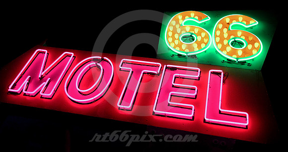 66 MOTEL NEON (Rt 66 Needles CA)