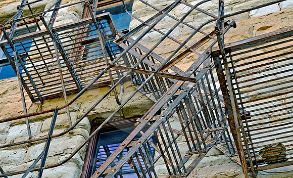 FIRE ESCAPE (Raton NM)