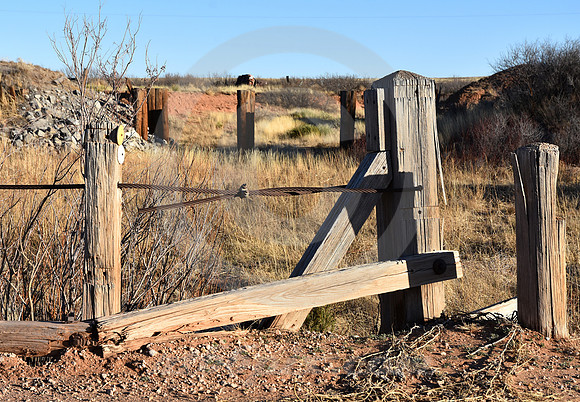 WOODEN REMNANTS (Rt 66 nr Endee NM)