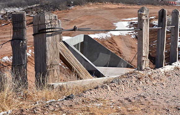 MOVING DIRT ON DIRT 66--DETAIL (Rt 66 nr San Jon NM)