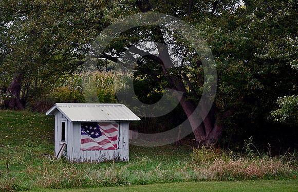 PATRIOTIC SHED (Lincoln Highway Jefferson OH)