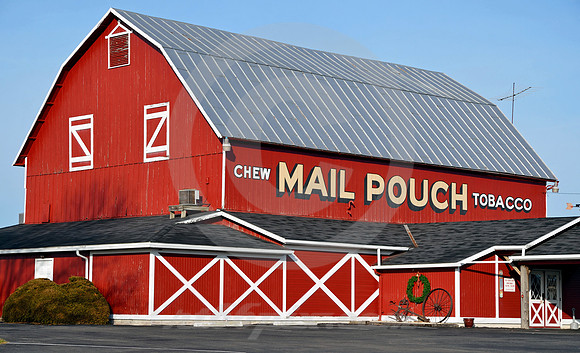 RESTORED 1897 BARN (Lincoln Highway Upper Sandusky OH)