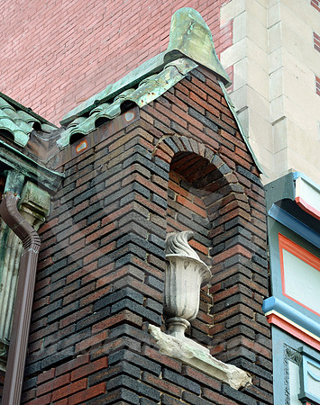 DECORATED CORNER (Erie Canal Buffalo NY)