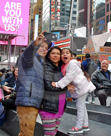 TIMES SQUARE #1180 (Lincoln Highway New York)