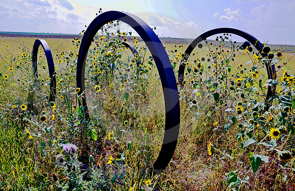 WAGON WHEELS (Lincoln Highway Sutherland NE)