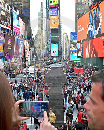 TIMES SQUARE #565 (Lincoln Highway New York)