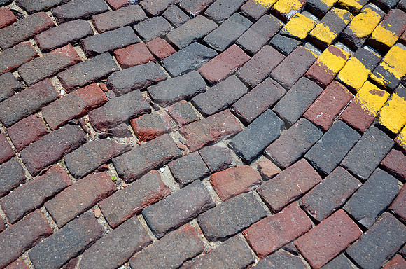 WAVY BRICK (Lincoln Highway Elkhorn NE)